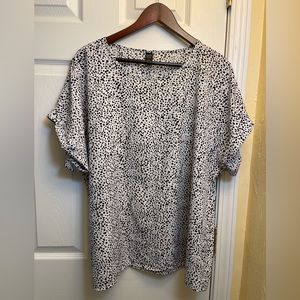 EUC polka dot shirt